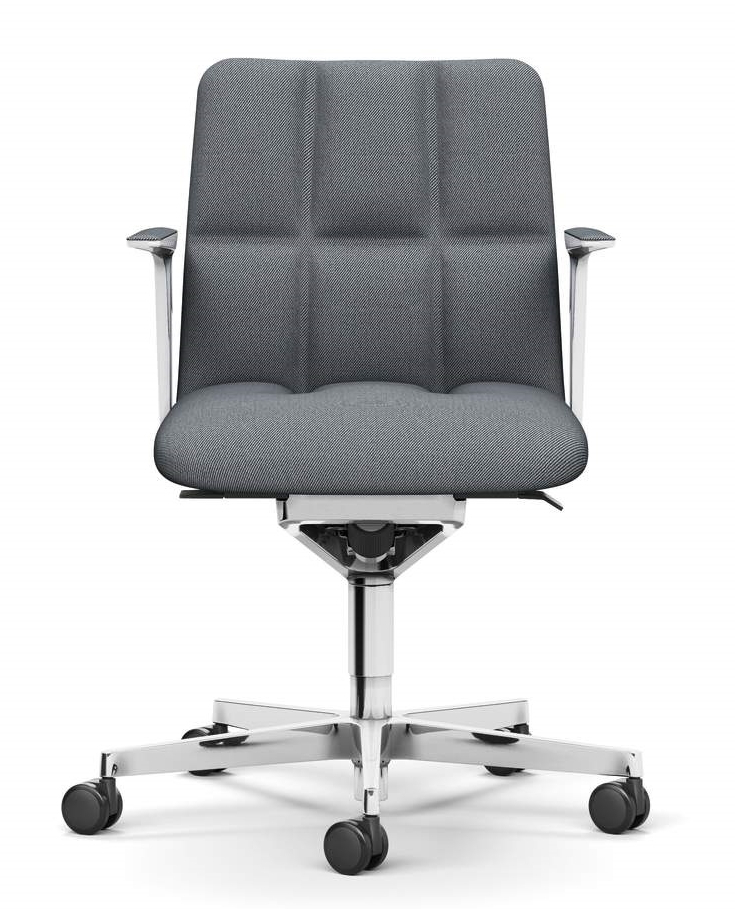 Grauer Leadchair Management Drehstuhl von Walter Knoll mit Chromgestell und Rollen.