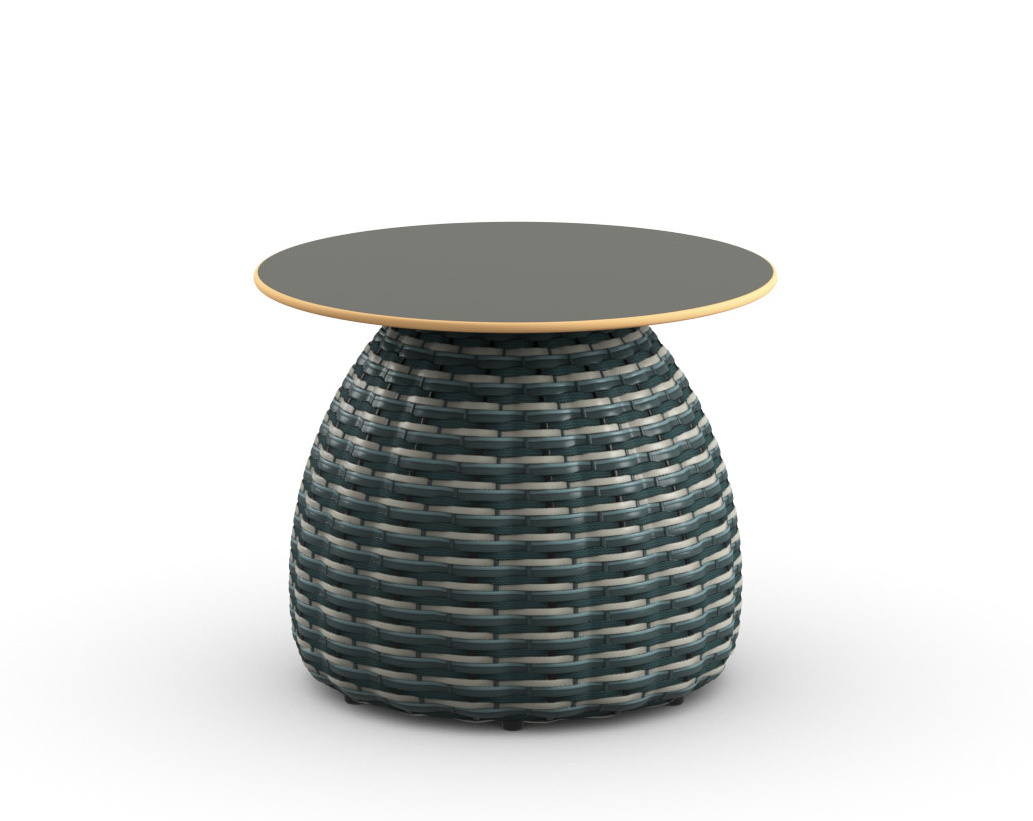 Bild des runden Porcini Beistelltisches Ø51cm von Dedon mit grauem Tischblatt und geflochtenem Korpus.