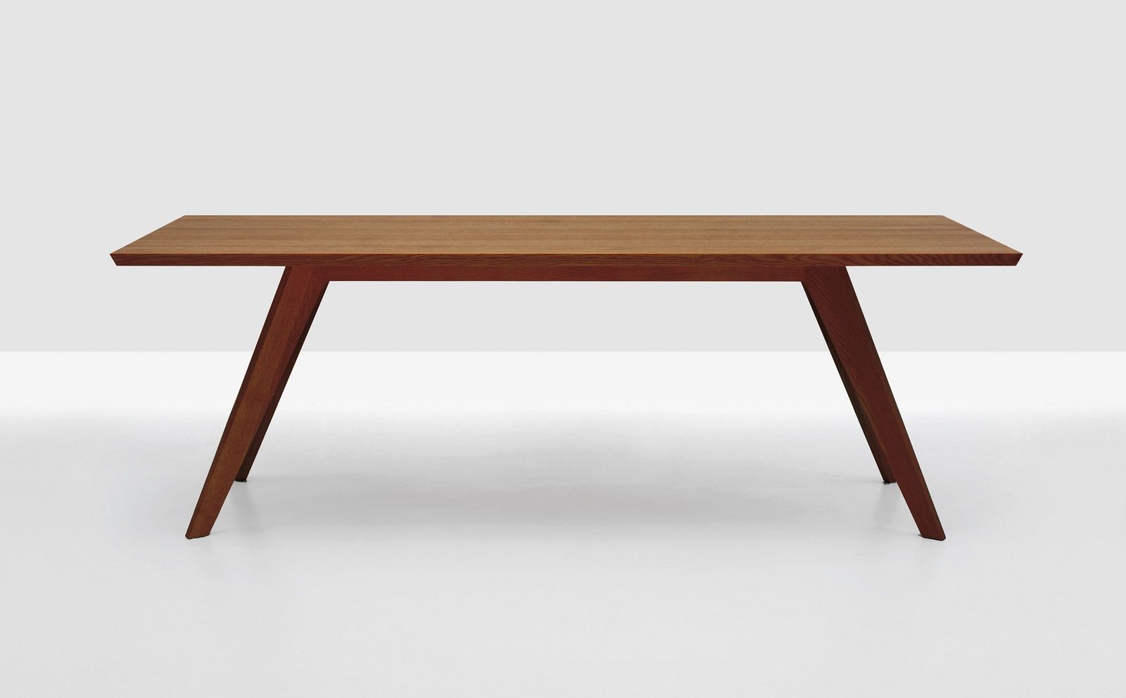 Rechteckiger CENA Tisch aus Holz, Esstisch mit schlichtem Design und vier Beinen.