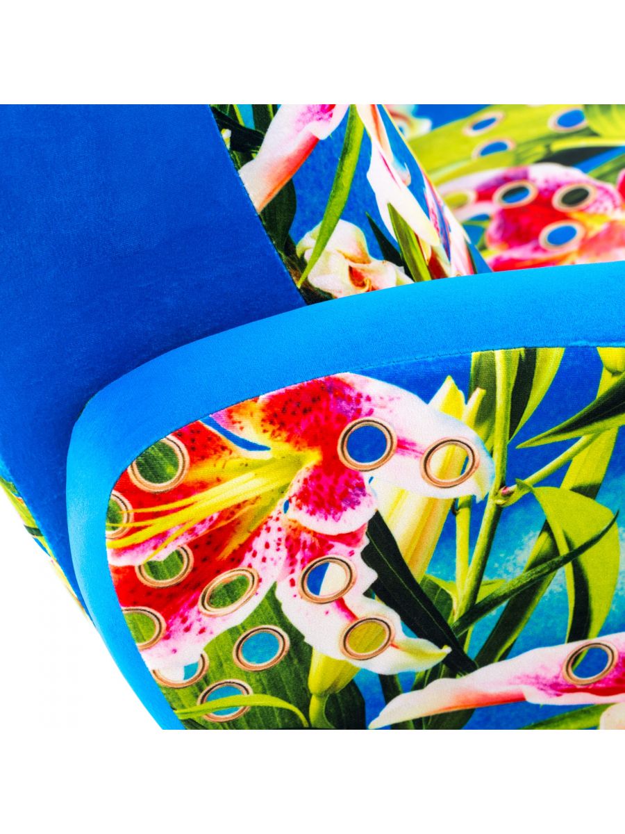 Toiletpaper Sessel Flowers with holes Seletti