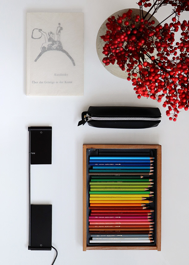 ZETT USB Wandleuchte / Tischleuchte Baltensweiler