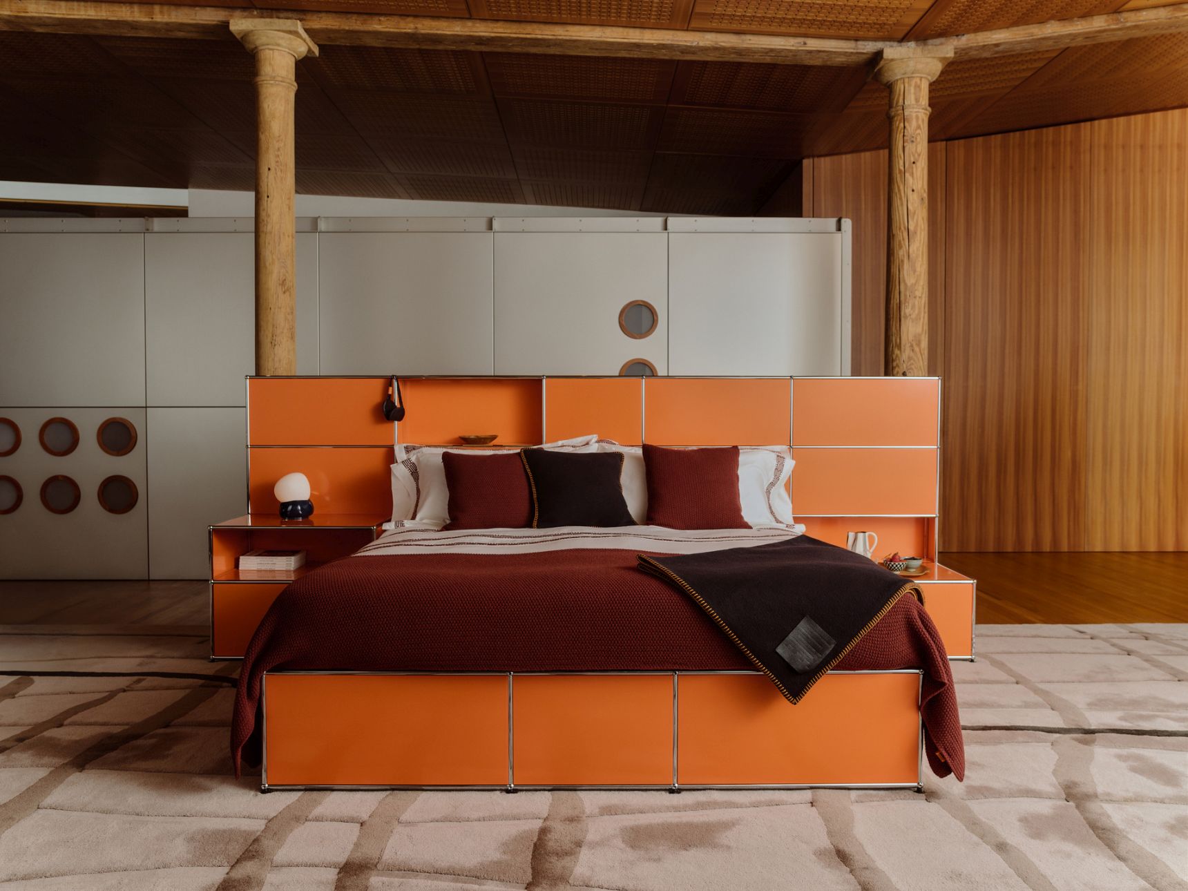 USM Haller x Armando Cabral Mansa Bett