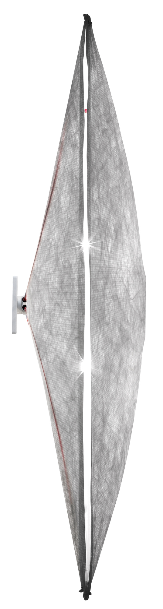 Ariette Wandleuchte von Flos, 100 cm, mit Textilbespannung und hellem Lichtschein. Moderne Deckenleuchte.