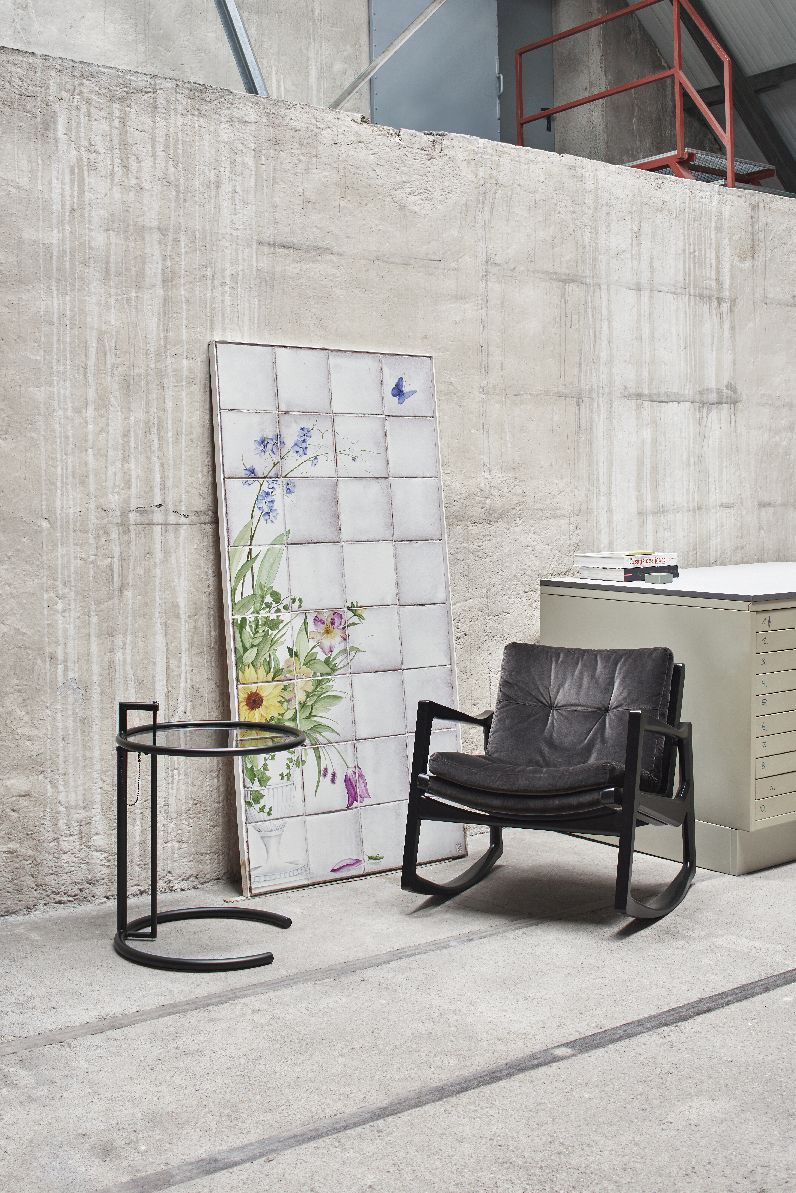 Adjustable Table E1027 Beistelltisch ClassiCon - QUICK SHIP