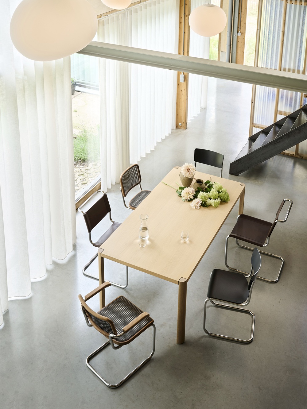 JS. Thonet by Jil Sander S 32 V / S32V Freischwinger Thonet