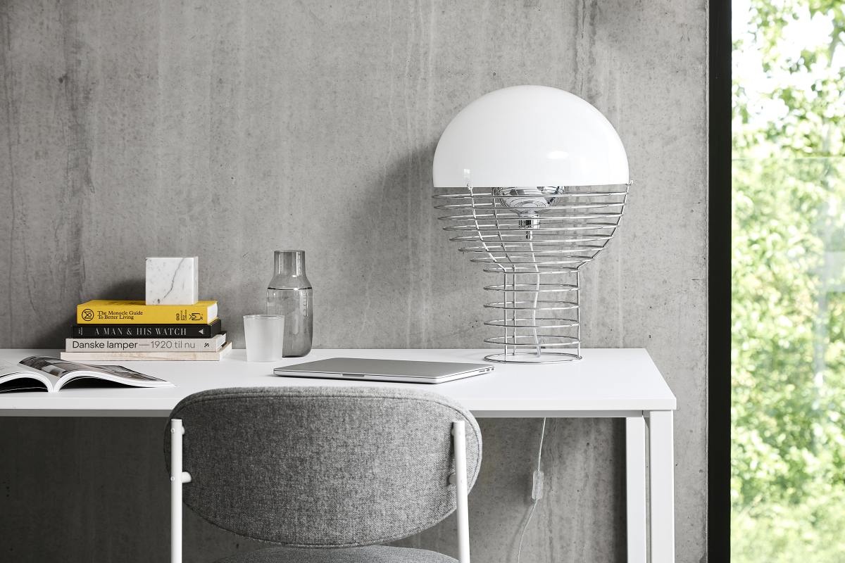 Detailaufnahme des Panton Move Table von Verpan, einem rollbaren Esstisch in Weiß.