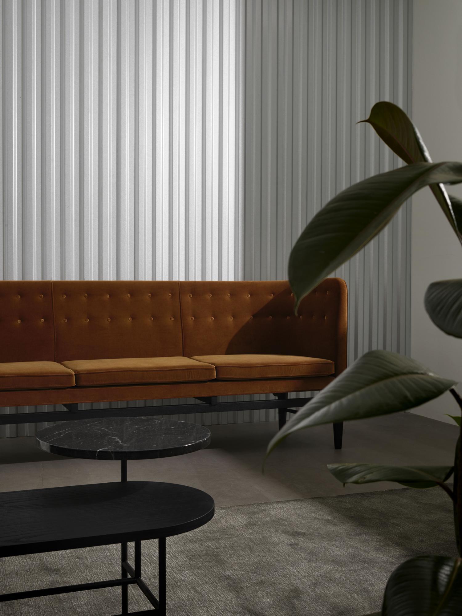 AndTradition Palette Table JH7 Couchtisch aus Marmor und Stahl, modernes Wohnzimmer Design.