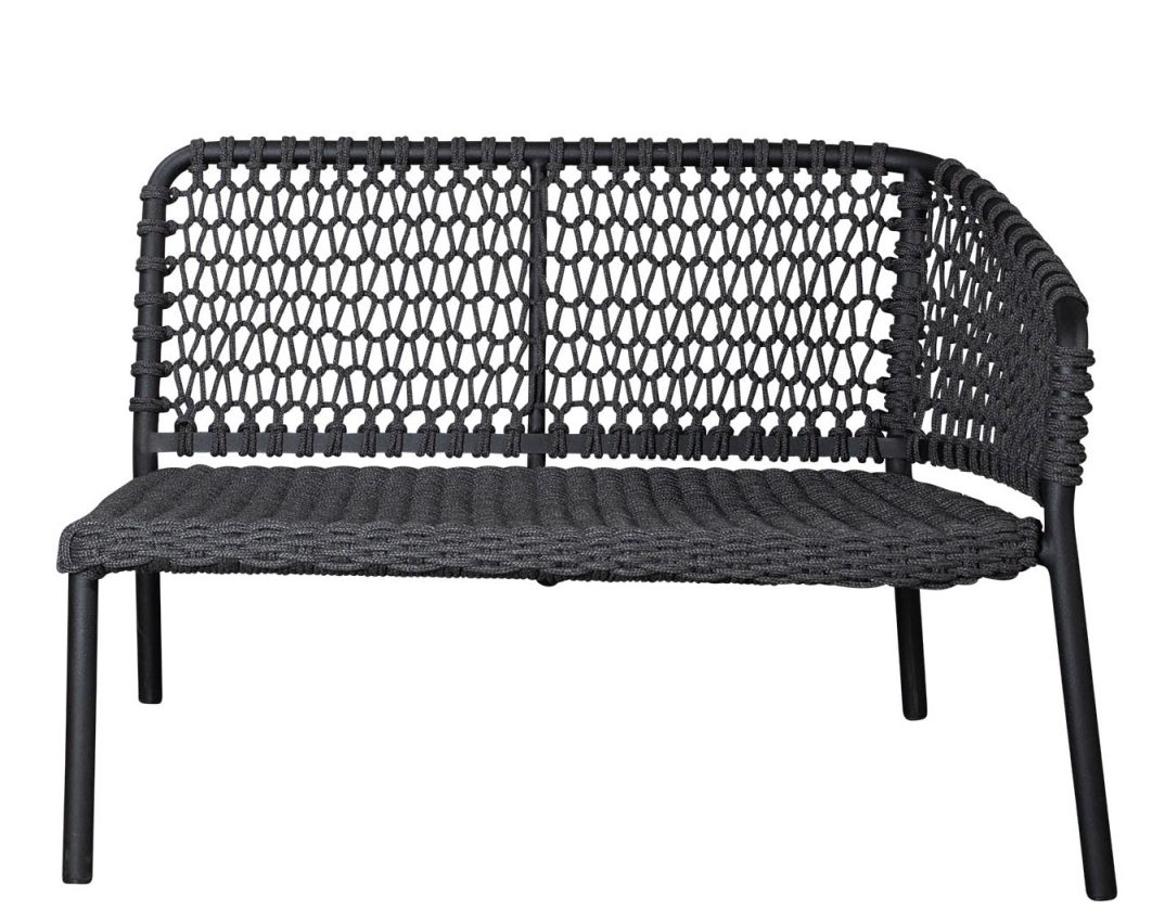 Ocean Sofa: Graues 2-Sitzer Outdoor Sofamodul mit Cane-Line Geflecht und schwarzem Rahmen, linke Ausführung.