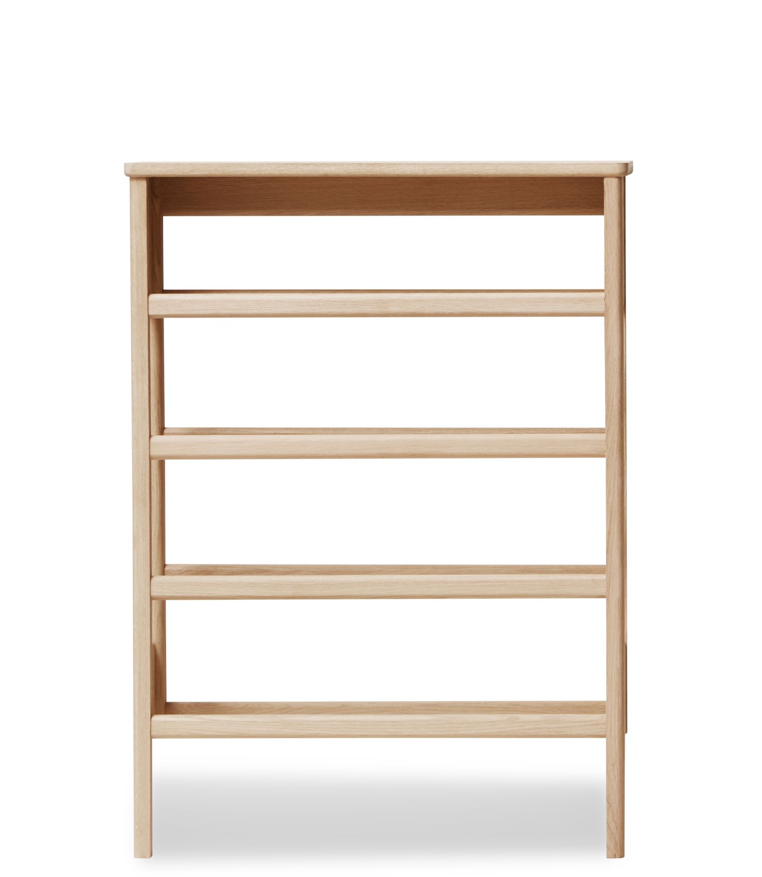 A Line Schuhregal aus Eiche, weiß geölt, mit vier Ablageflächen für Schuhe.