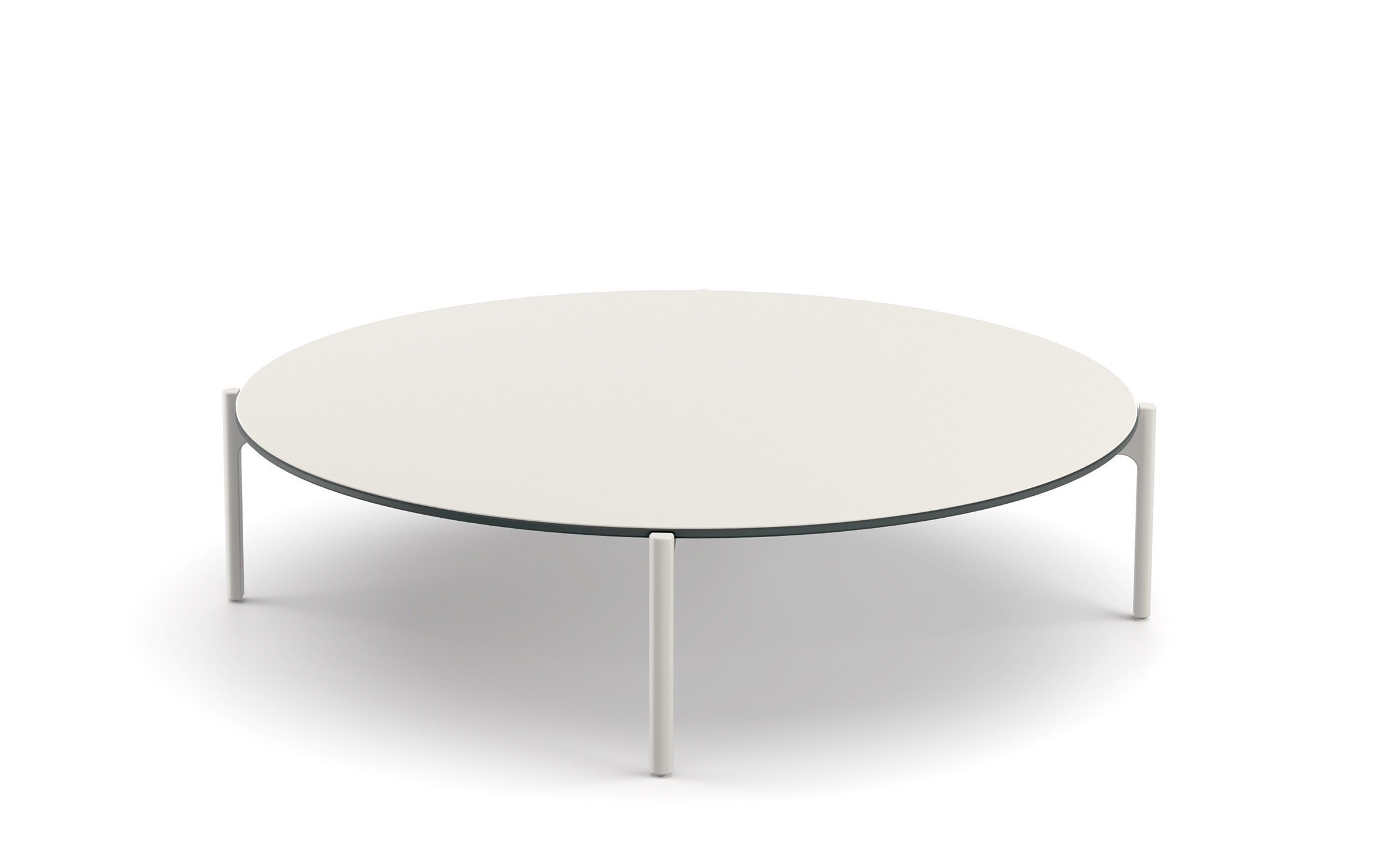 Izon Kaffeetisch von Dedon, runde Tischplatte in Weiß mit filigranem, weißem Untergestell.