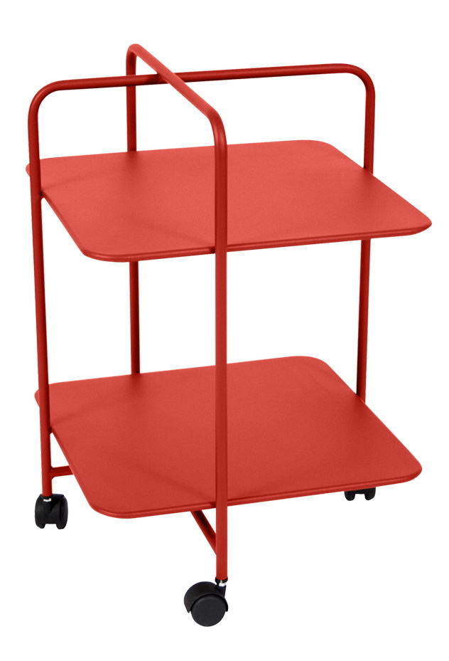 Roter Alfred Beistelltisch von Fermob für den Außenbereich mit zwei Ablageflächen und Rollen.