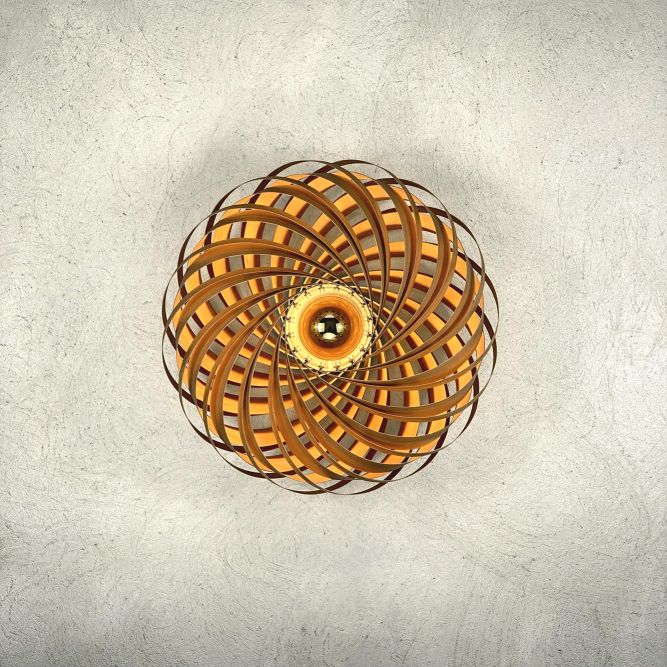 Veneria Wandleuchte aus Kirschbaumholz, spiralförmiges Design, moderne Innenbeleuchtung für Wohnzimmer und Schlafzimmer.