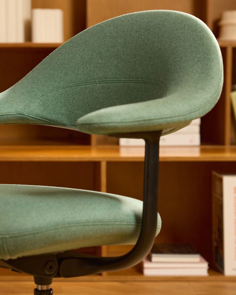 Mynt Soft Bürodrehstuhl / Drehsessel Vitra