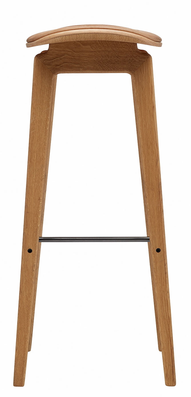 NY11 Barhocker aus Eiche natur mit Camel Lederpolsterung, modernes Design für Küche und Bar.