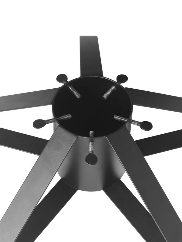 Detailaufnahme des schwarzen Christmas Tree Foot Christbaumständers mit Schrauben. Keywords: Weihnachtsbaumständer, Christbaumfuß, schwarz.