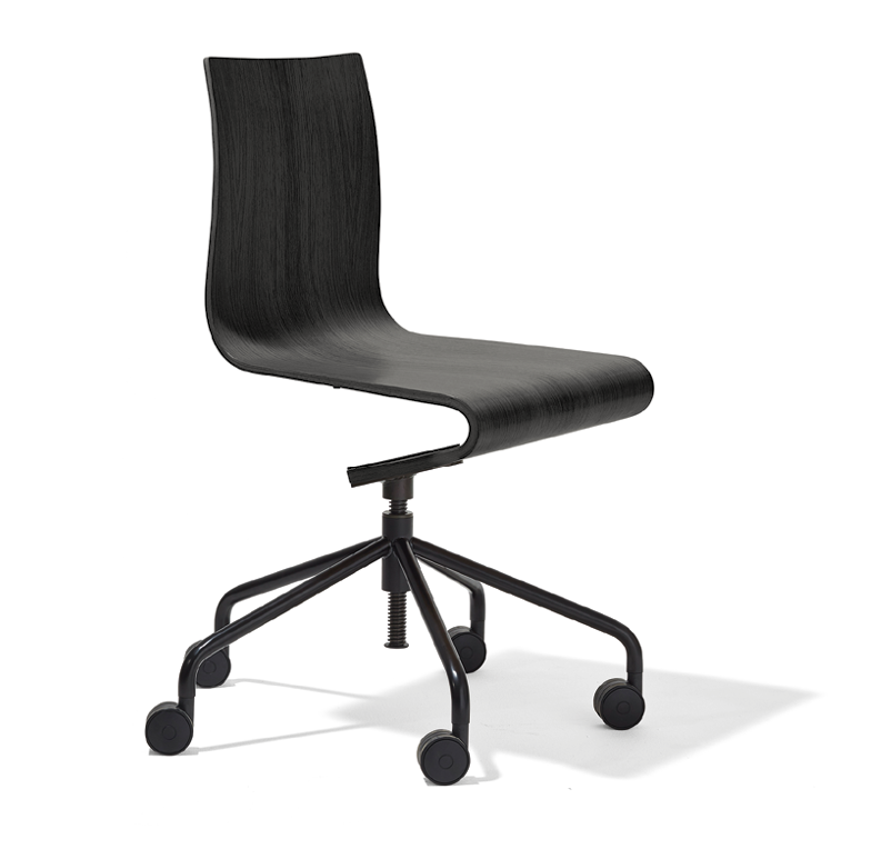 Schwarzer Seesaw Arbeitsstuhl von Richard Lampert mit Rollen, ergonomisch und modern für Büro und Homeoffice.