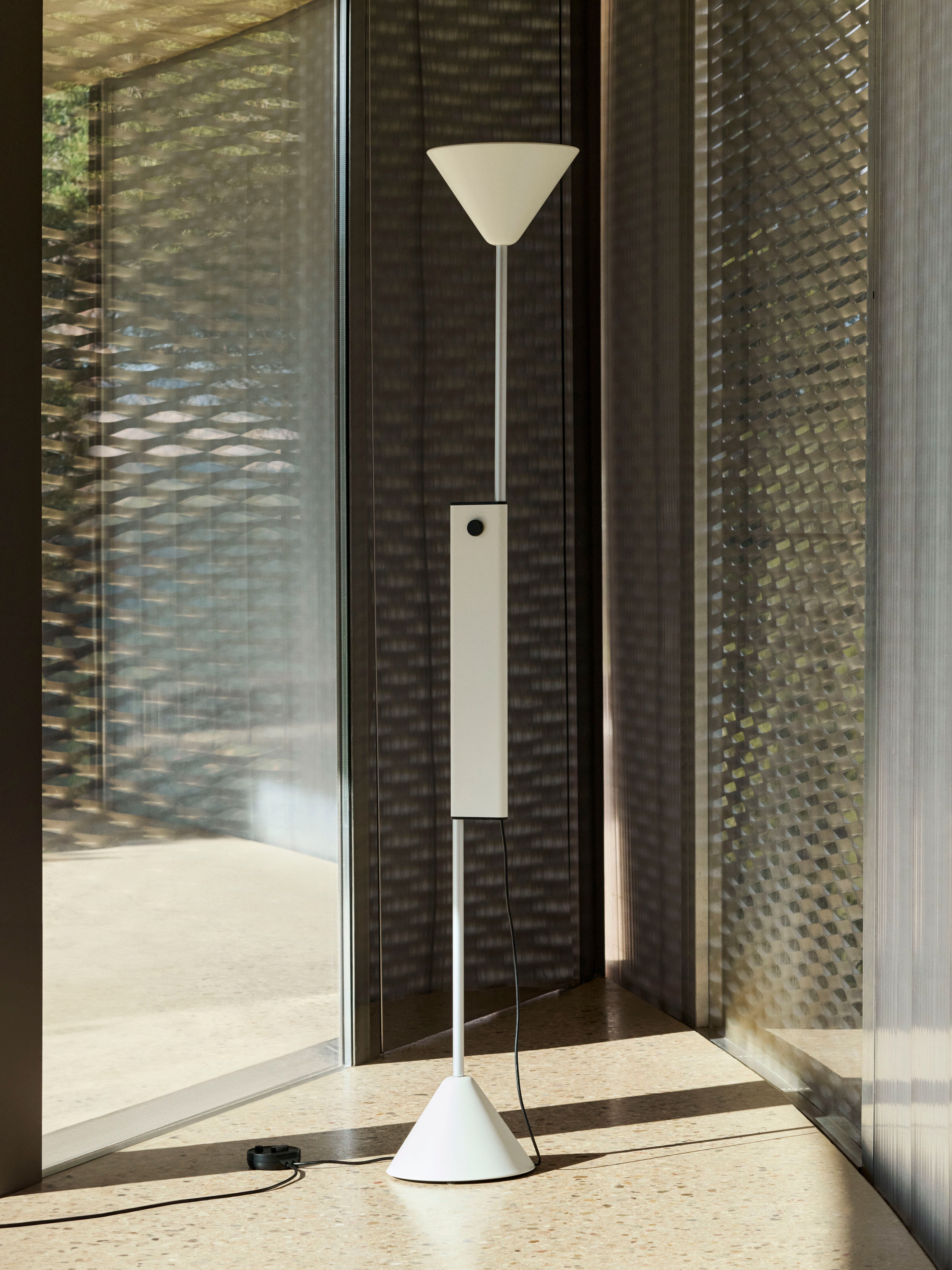 Twist Floor Lamp Stehleuchte Hay