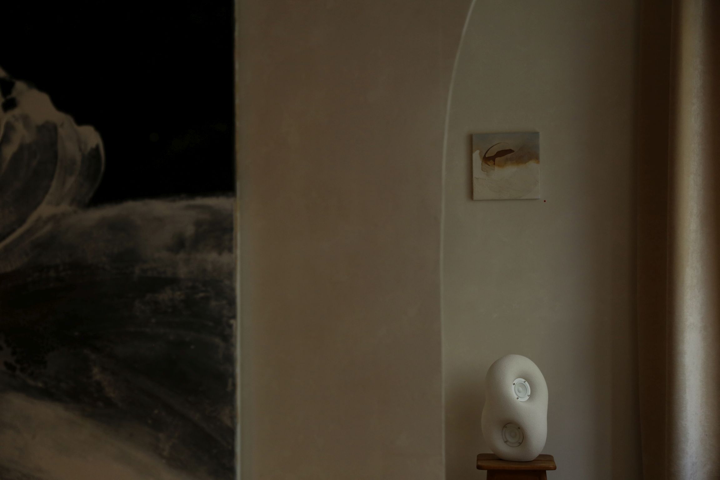 Akustische Skulptur Lautsprecher Transparent