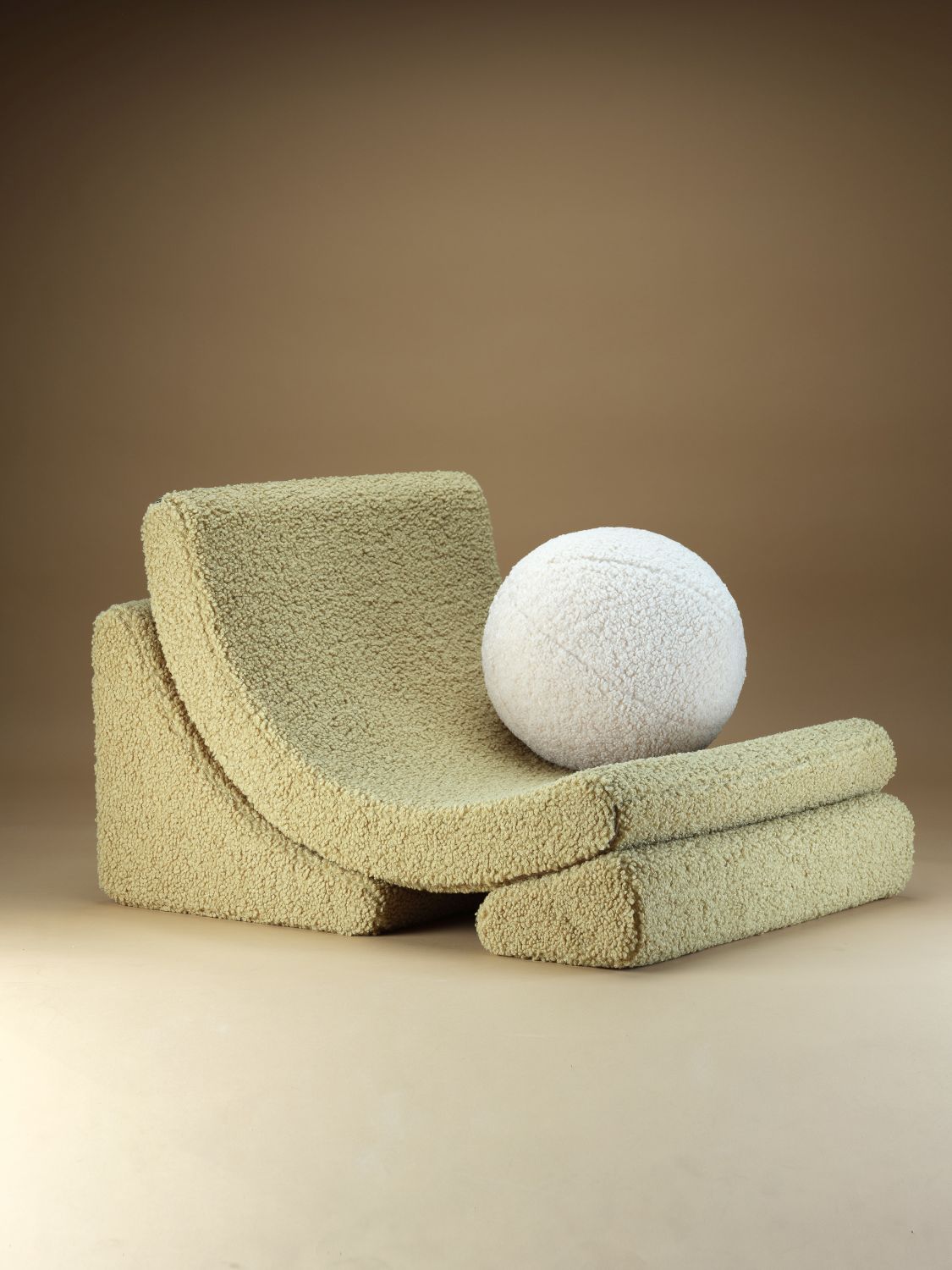 Mond Kindersessel Teddystoff Matcha Wigiwama