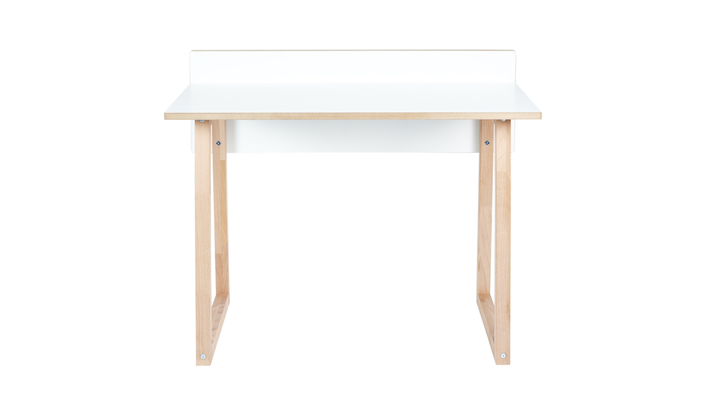 Tojo Kids Werk Schreibtisch mit weißer Tischplatte und hellem Holzgestell, ideal für Kinderzimmer.