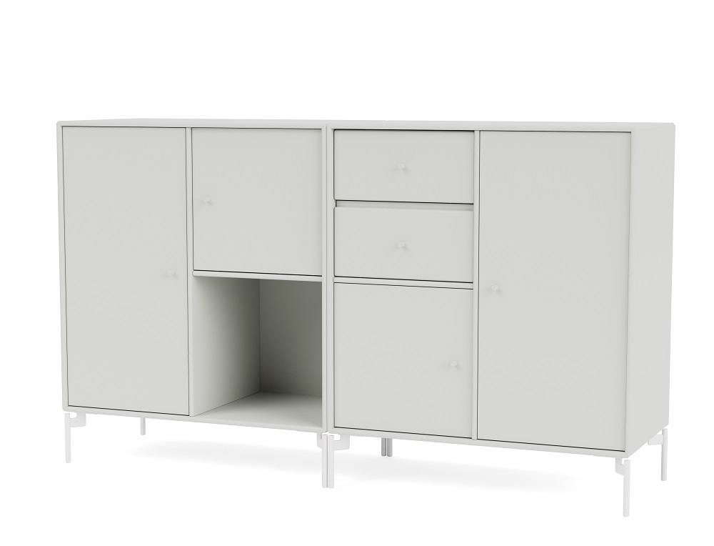 Couple Sideboard in Nordic Snow: Modernes, weißes Sideboard mit Schubladen, Türen und offenem Fach.
