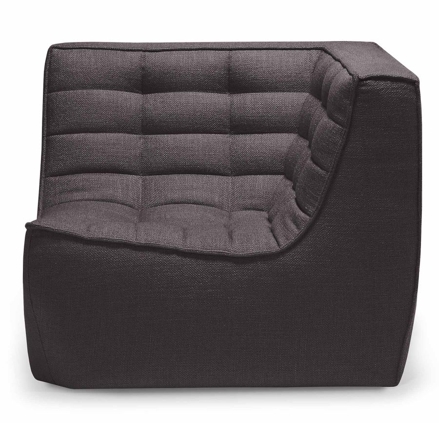 N701 Sofa Ecke in Dunkelgrau von Ethnicraft: Modulares Ecksofa mit gesteppter Polsterung.