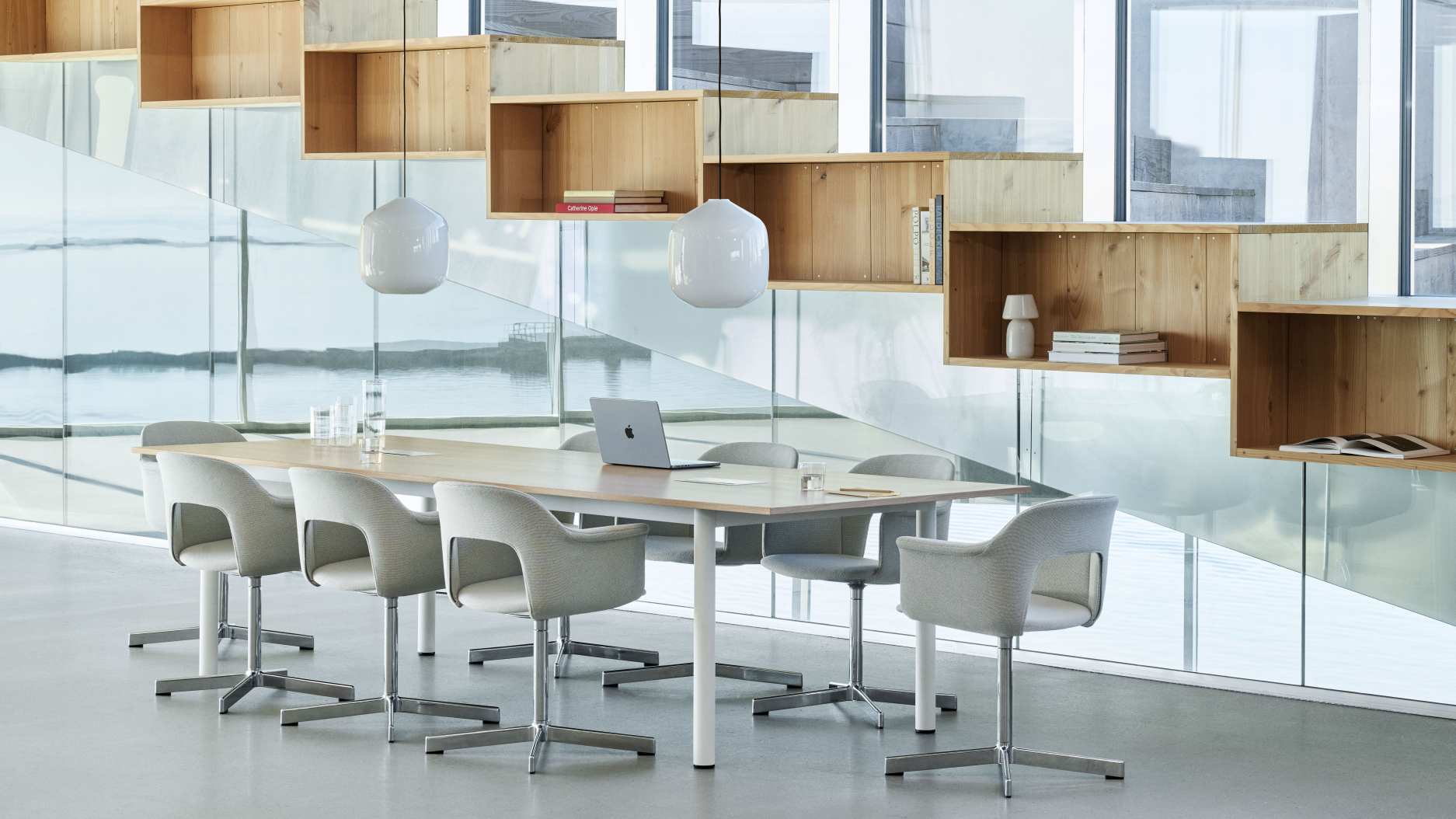 Annex Table Overhang Esstisch Hay