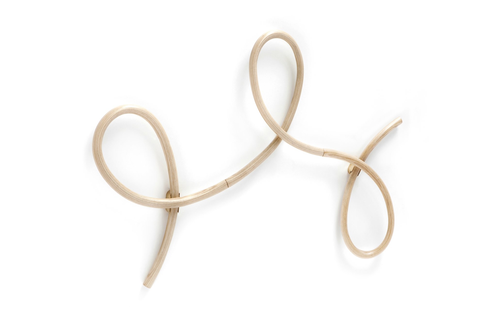 Waltz Wandgarderobe von Wiener GTV Design aus gebogenem Buchenholz, moderne Garderobe für Flur und Diele.