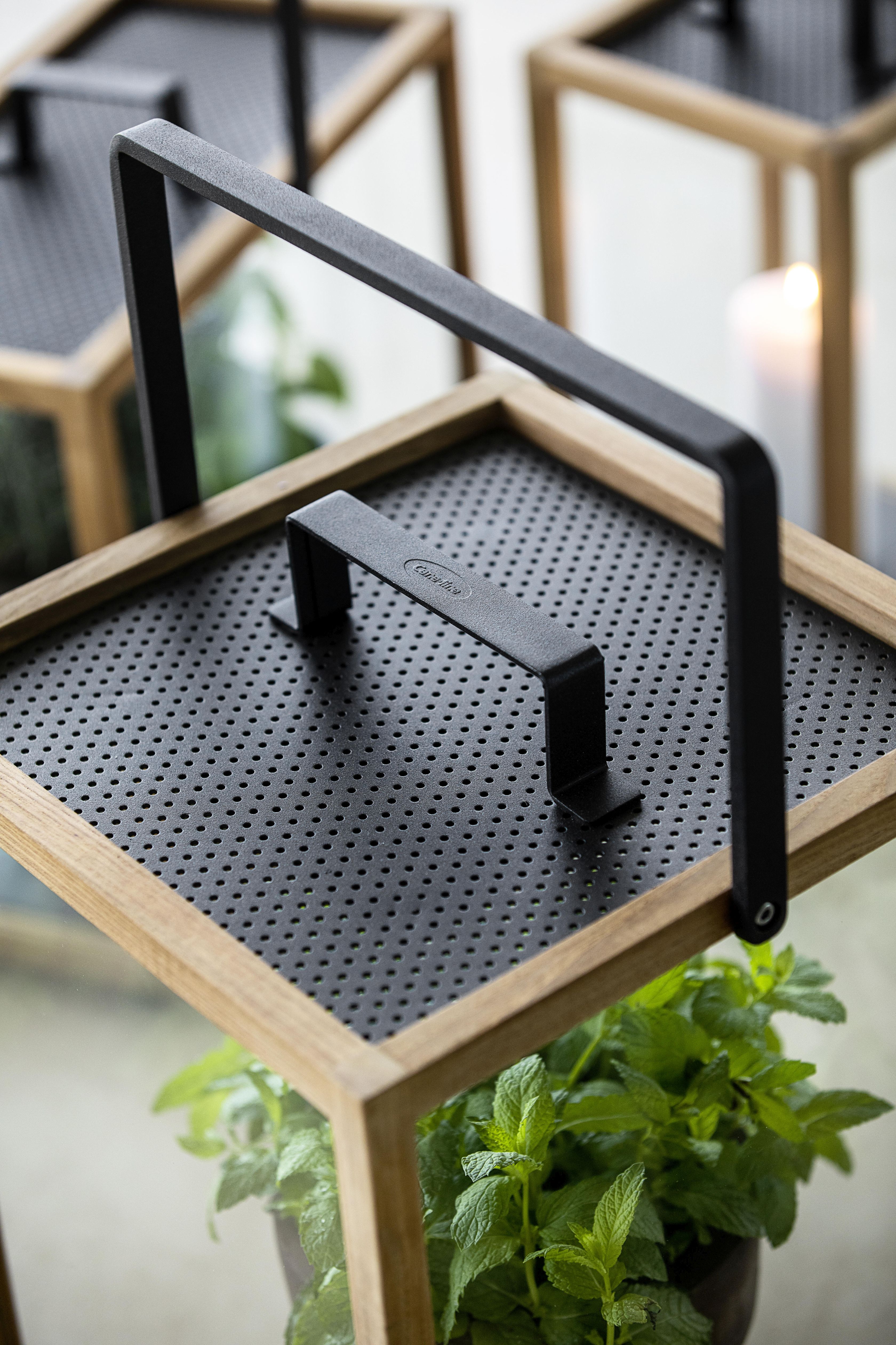 Lighthouse Aluminium Laterne klein Cane-Line