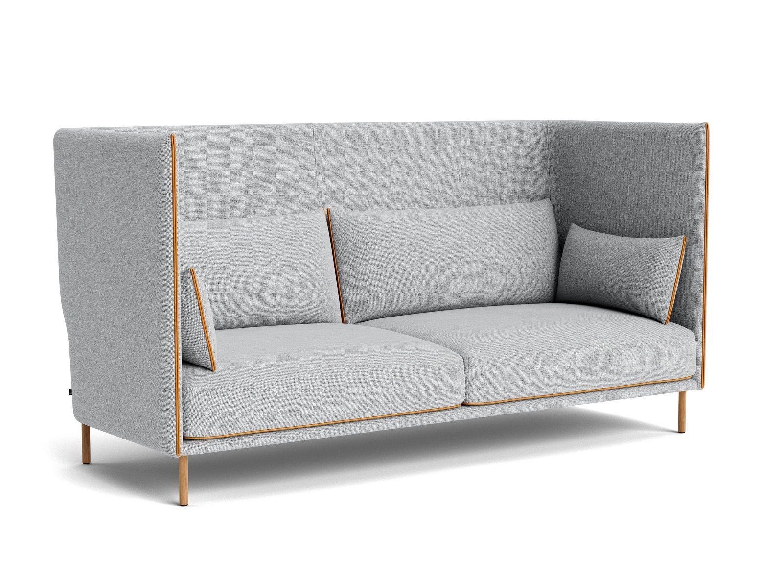 Graues Silhouette Sofa 3-Sitzer High Back von Hay mit hoher Rückenlehne und Zierkissen.
