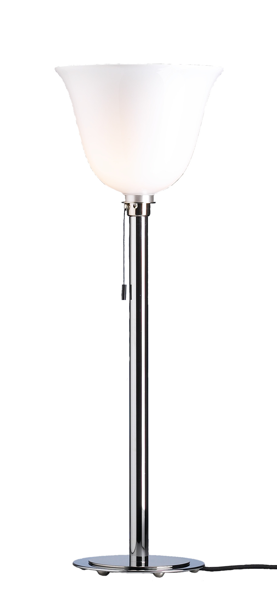 AD 30 Stehleuchte von Tecnolumen: Art Déco Lampe mit weißem Glasschirm und Chromfuß.