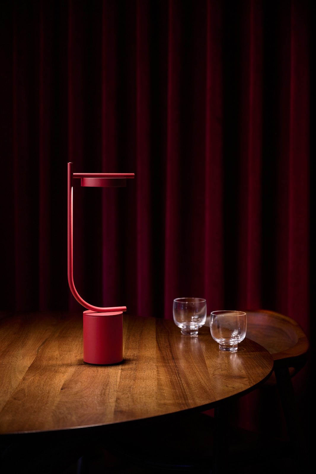 Igram Portable Table Lamp Shape J Akkuleuchte / Tischleuchte Grupa 