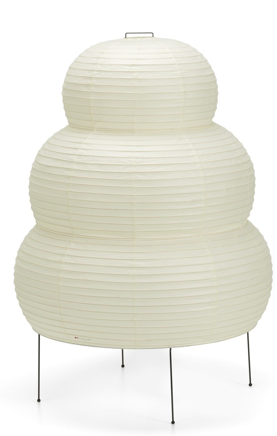 Akari Stehleuchte 25N von Vitra: Dreistufige, weiße Papierleuchte auf filigranem, schwarzem Metallgestell.