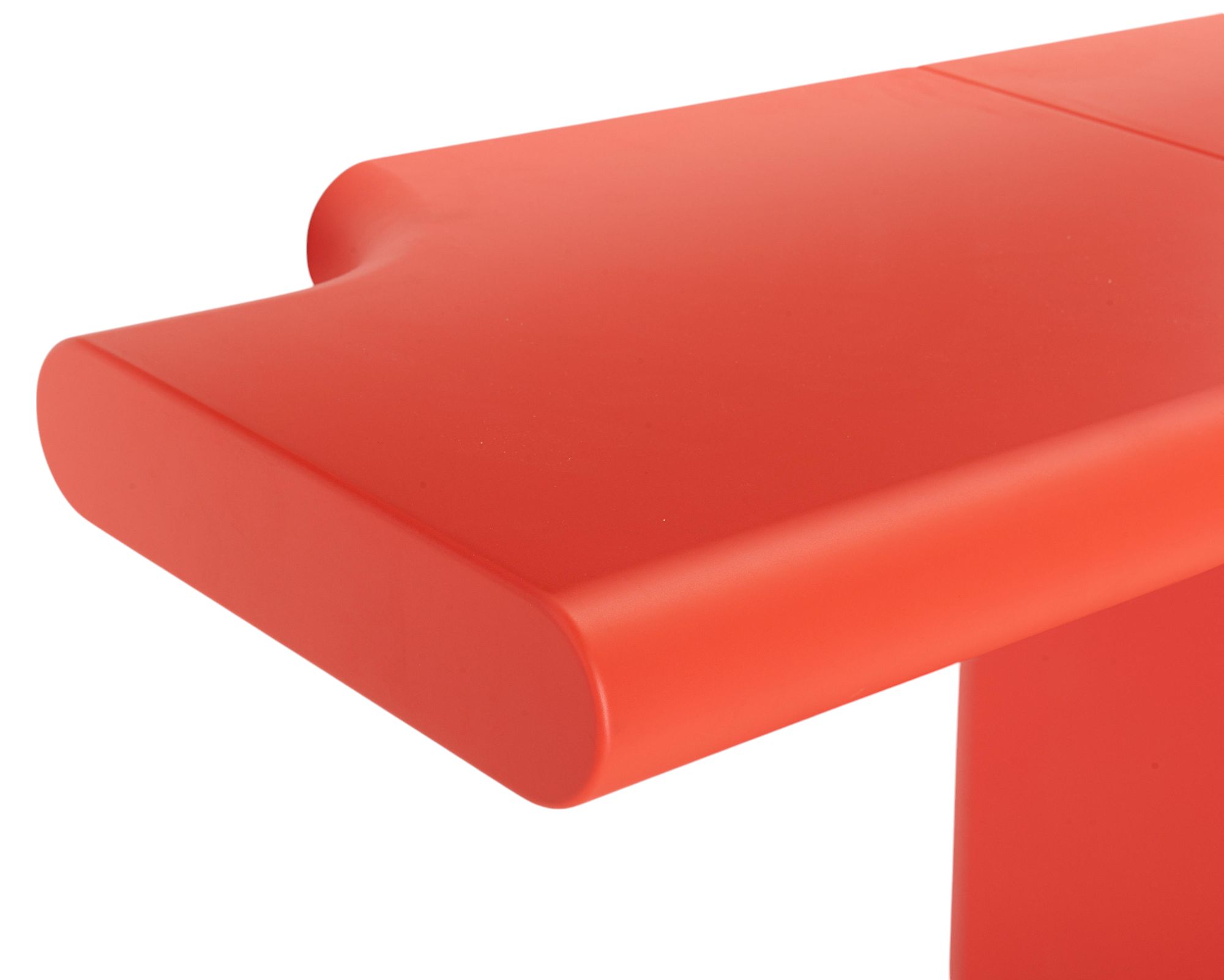 Detailaufnahme des roten Zanotta Zavolo Consolle 792 Wandtisch, modernes Designmöbel für stilvolle Wohnraumgestaltung.