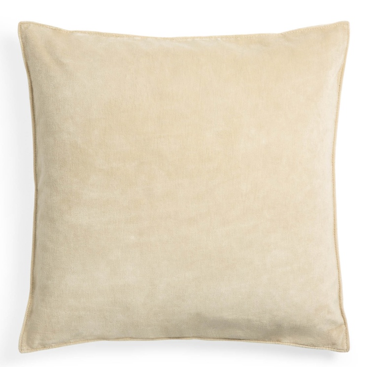 Beige Samt Kissen 50x50 cm von Ethnicraft: Quadratisches Dekokissen aus weichem Samtstoff für Wohnzimmer und Schlafzimmer.