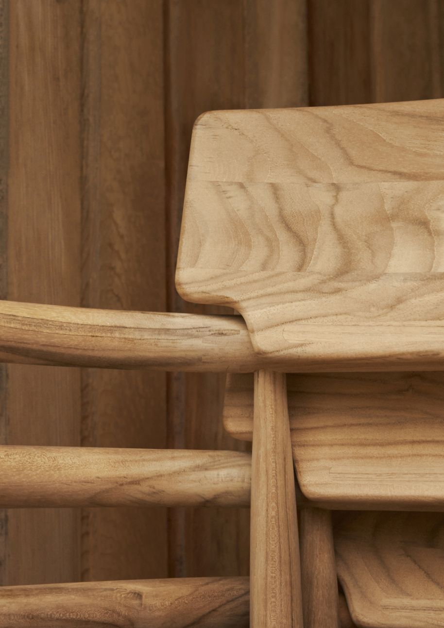 E008 Embrace Outdoor Stuhl Carl Hansen & Søn