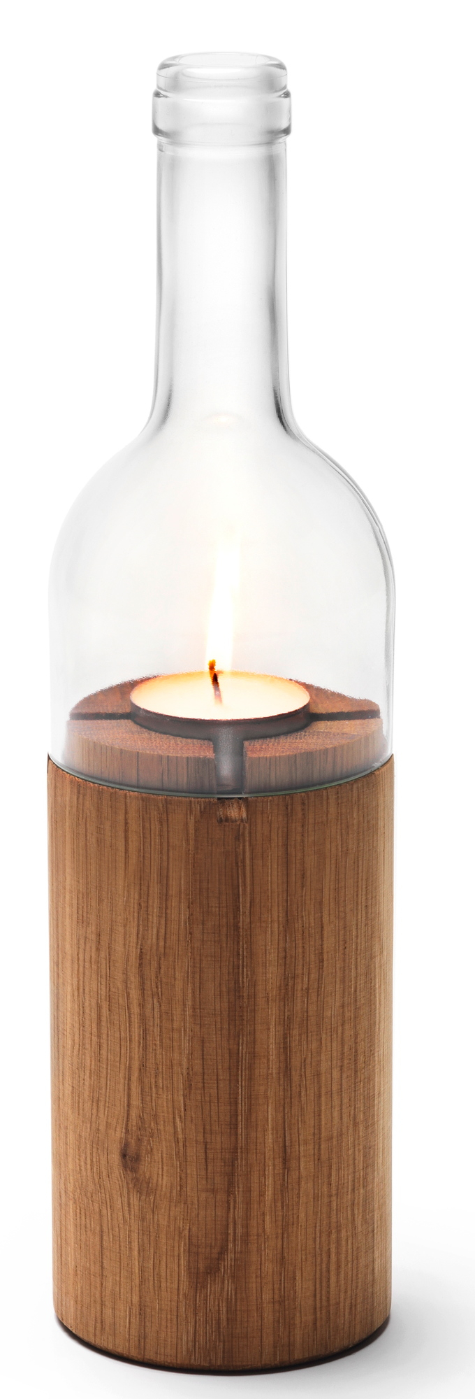 WeinWindlicht Side by Side aus klarem Glas mit Holzfuß und brennender Kerze für stimmungsvolle Beleuchtung.