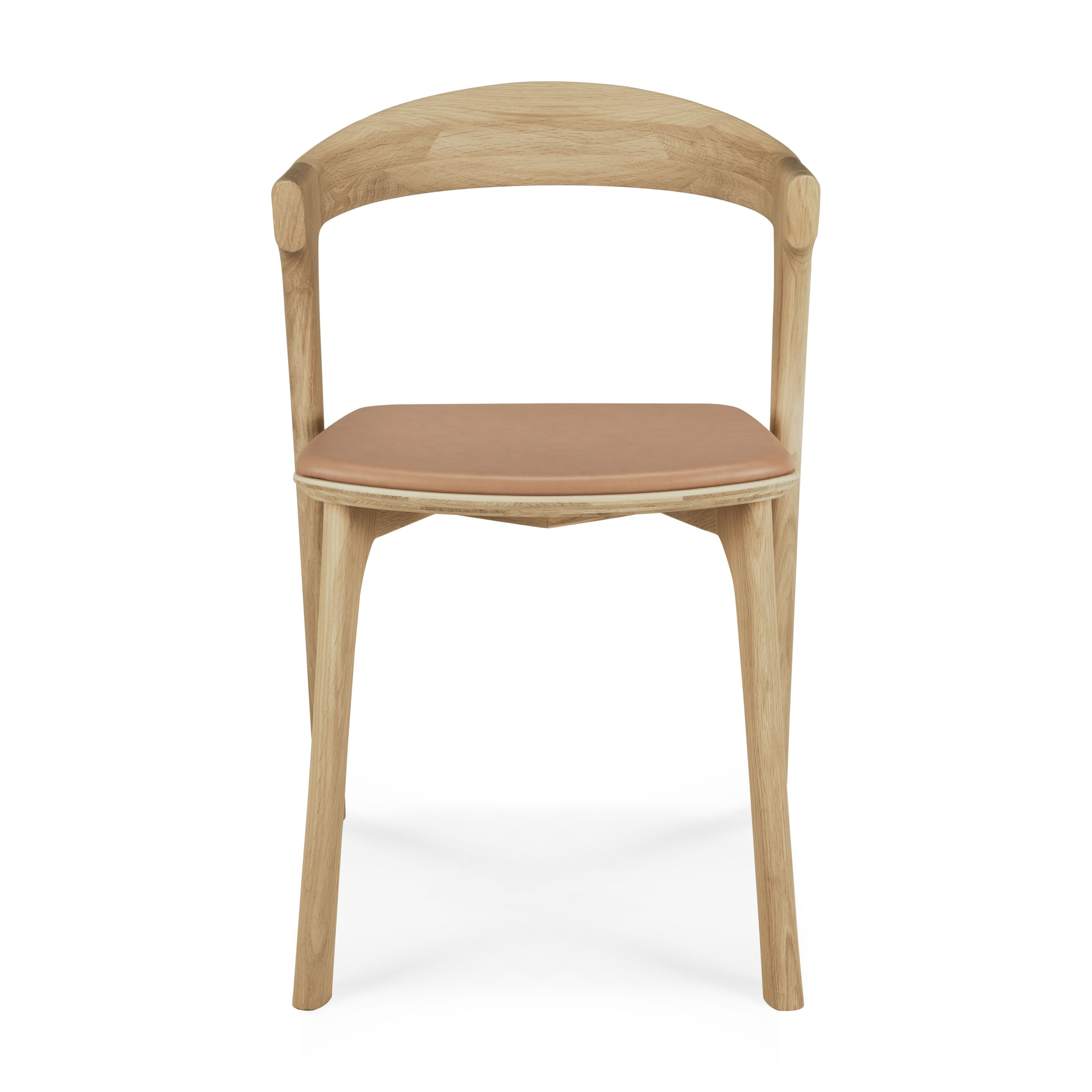 Bok Stuhl aus Eiche mit Sienna Leder Sitzfläche von Ethnicraft, Frontansicht.