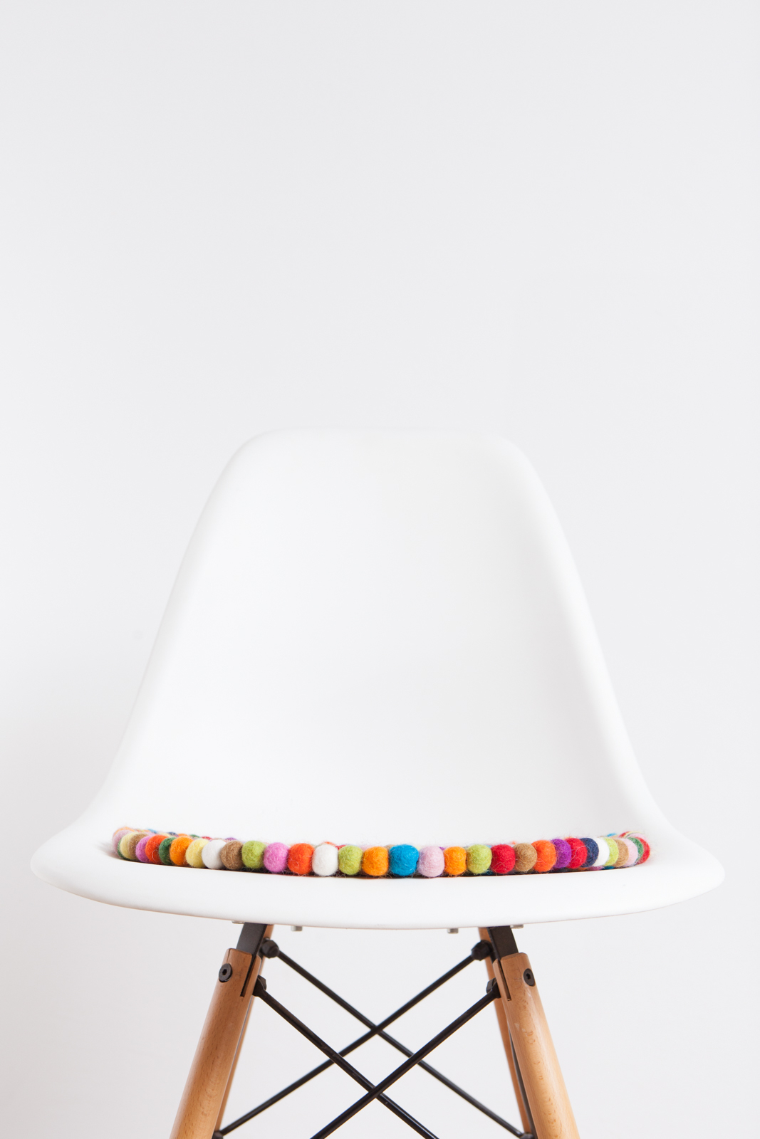 Filzkugel Sitzauflage für Stuhl rund 36 cm myfelt EINZELSTÜCK