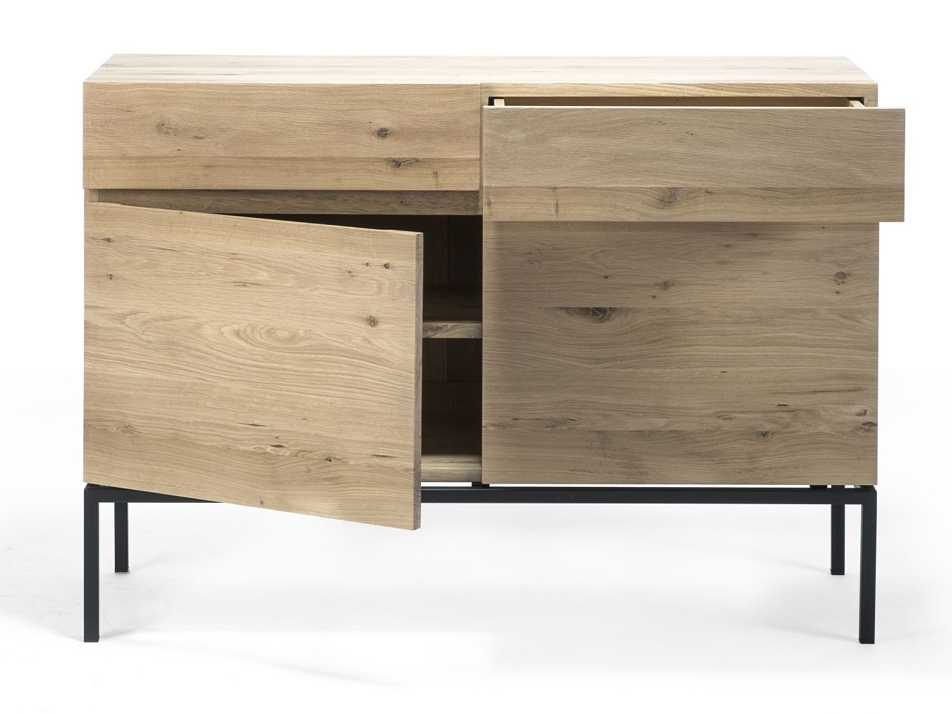 Ligna Anrichte Eiche Beine schwarz Ethnicraft