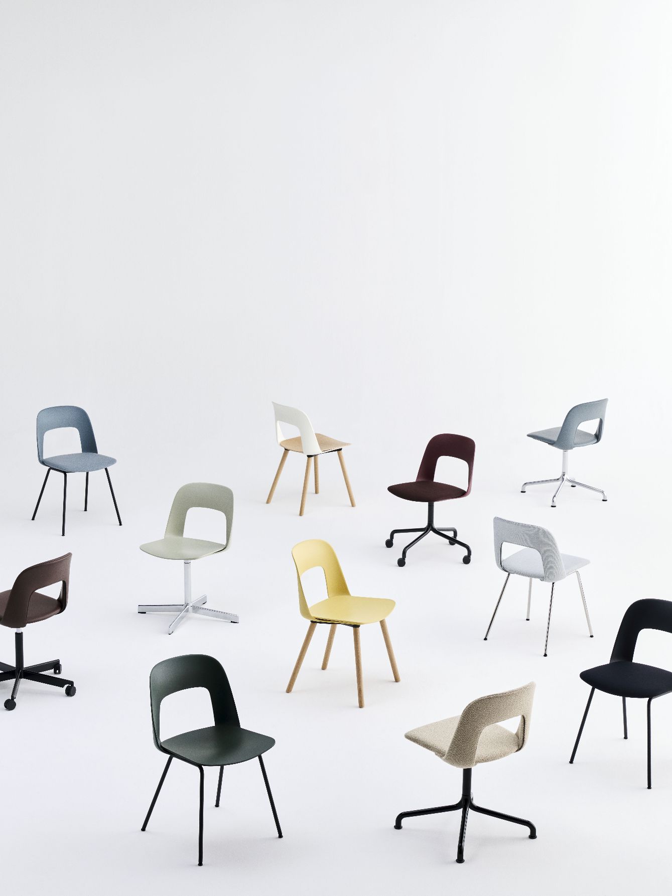 Layout Side Chair 143 5-Stern Drehfuß Stuhl Hay