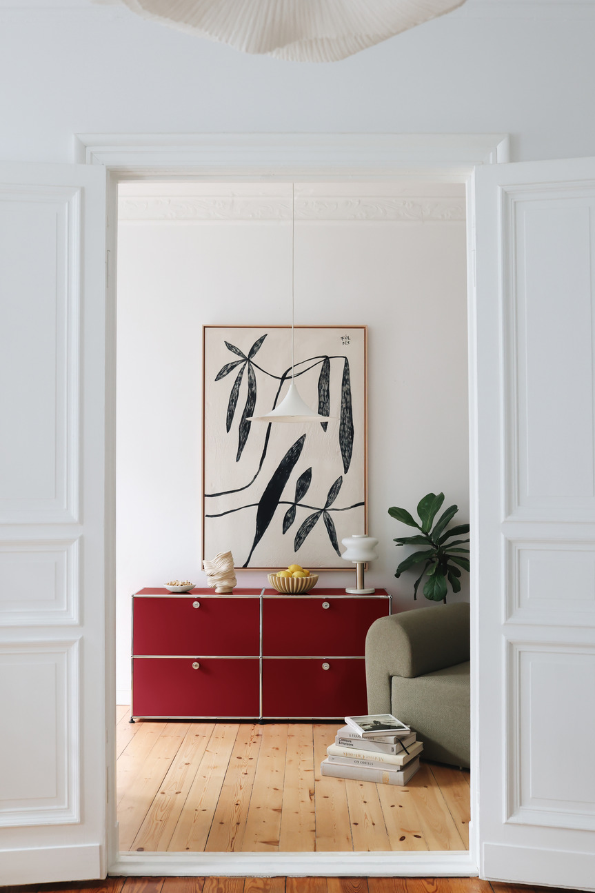 USM Haller Sideboard E2 mit 4 Klapptüren – reinorange
