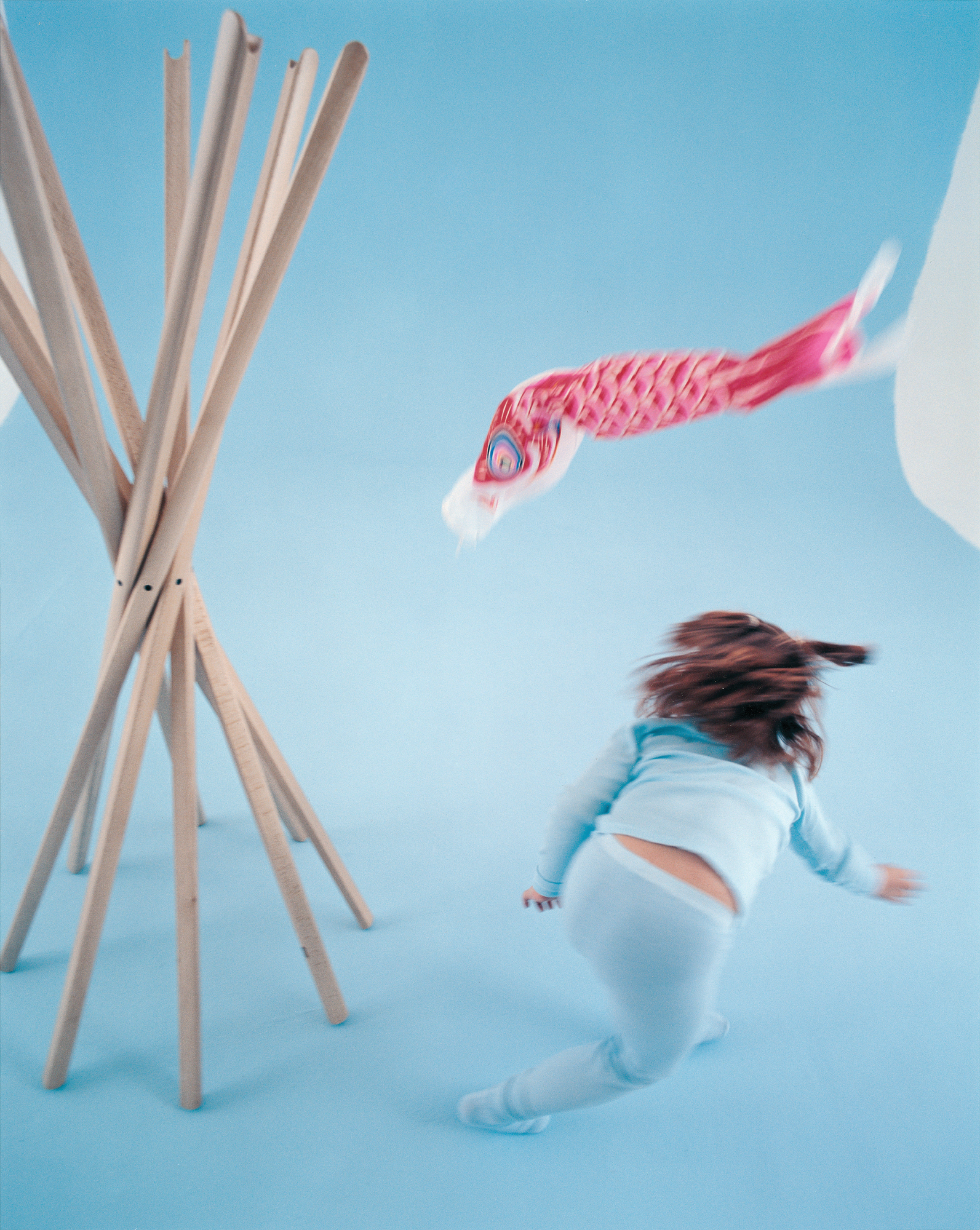 Sciangai Kleiderständer Bordeaux lackiert Zanotta