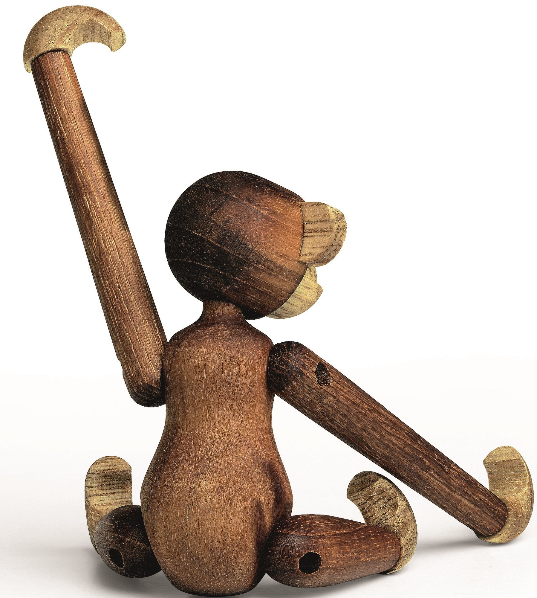 Detailaufnahme des Kay Bojesen Affen, einer großen Holzfigur aus Teakholz.