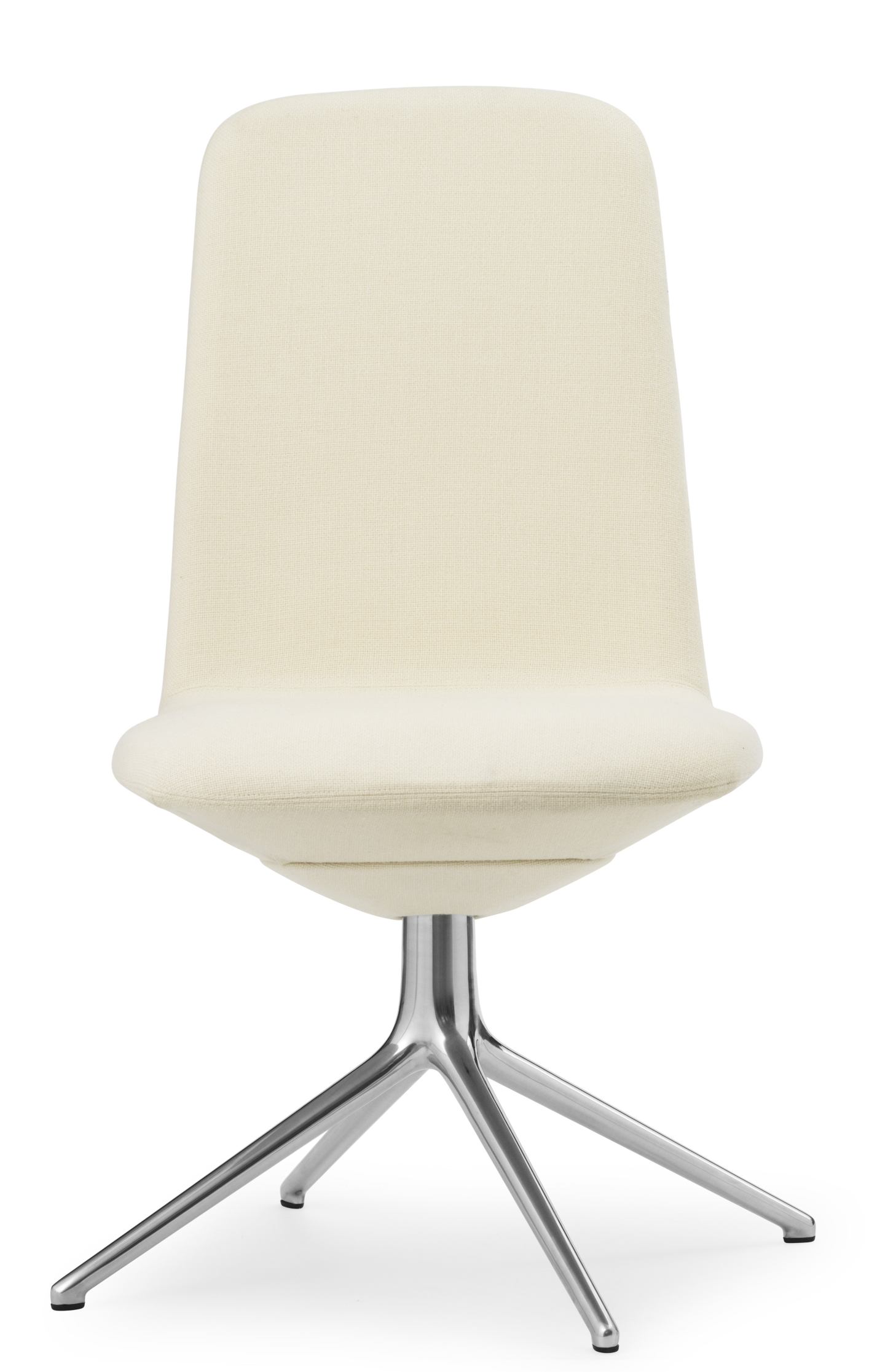 Off Chair Low 4L Konferenzstuhl von Normann Copenhagen, Stoffbezug in Creme, Drehfuß.