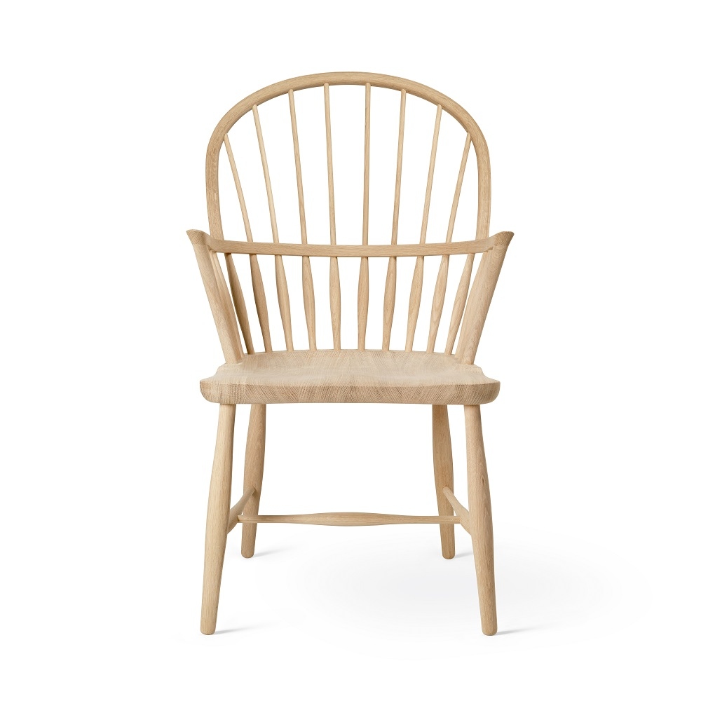 FH38 Windsor Chair Stuhl von Carl Hansen & Søn aus hellem Holz.