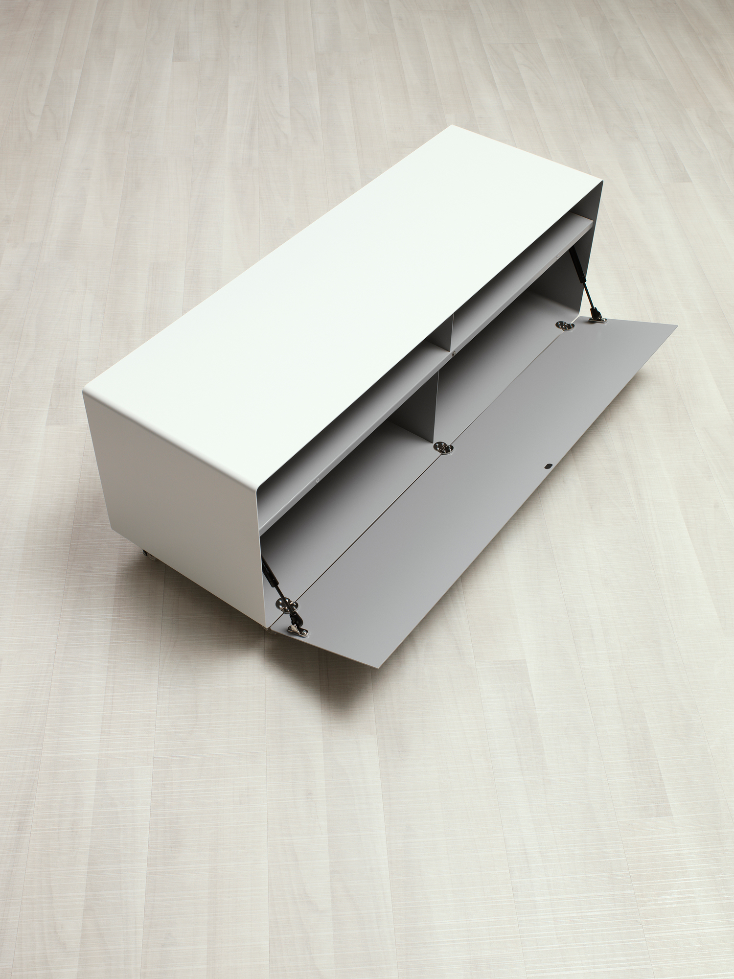 R109N Sideboard mit Transparentrollen Müller Möbelfabrikation - QUICK SHIP