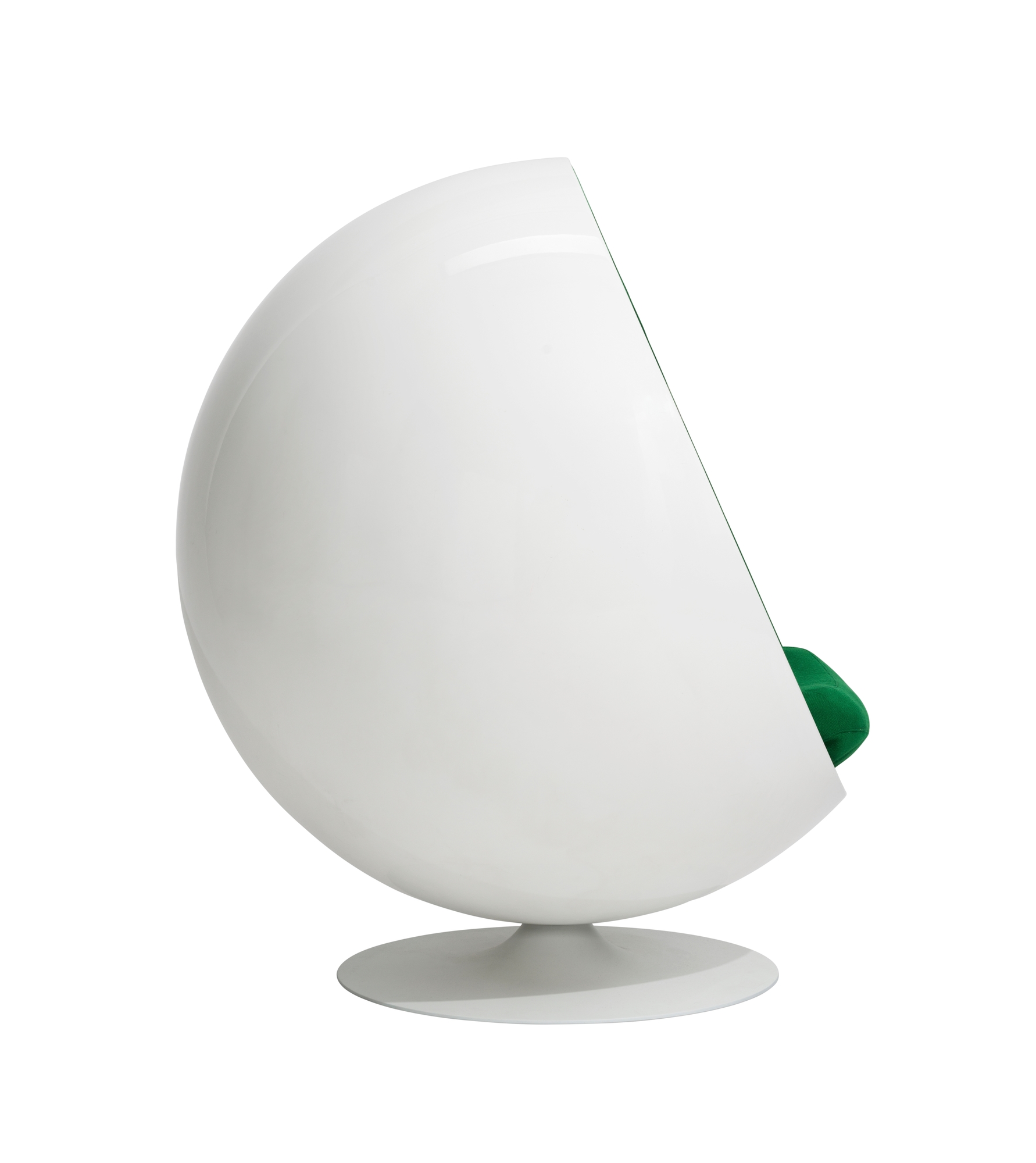 Weißer Ball Chair Sessel mit grüner Innenausstattung, Designklassiker von Eero Aarnio, modernes Möbelstück.