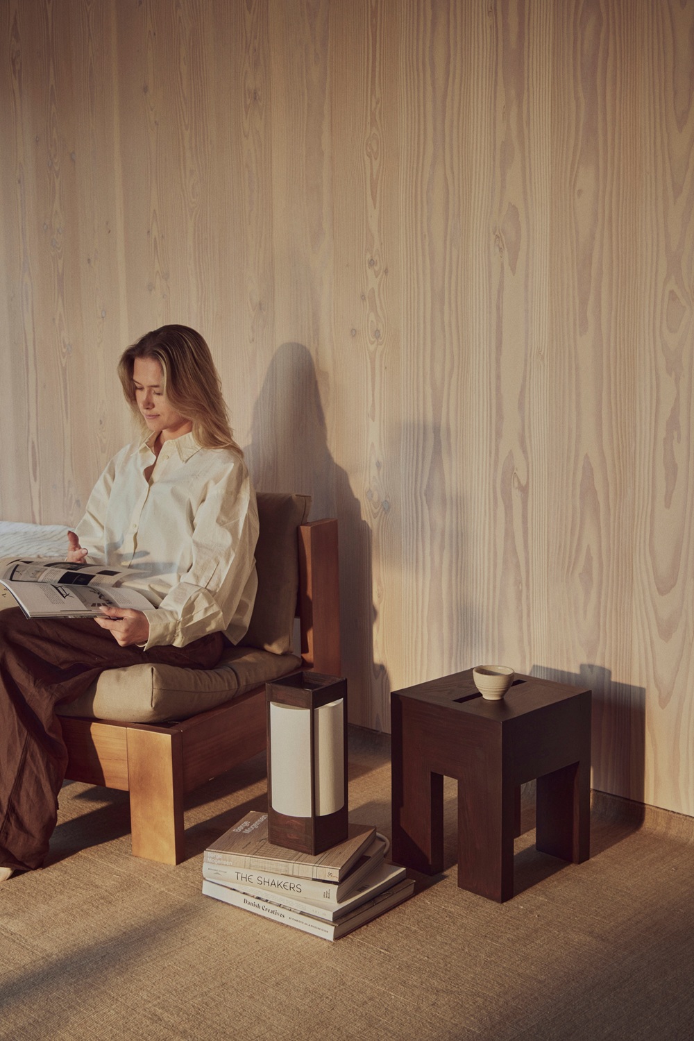 Monolith Side Table Beistelltisch Form & Refine