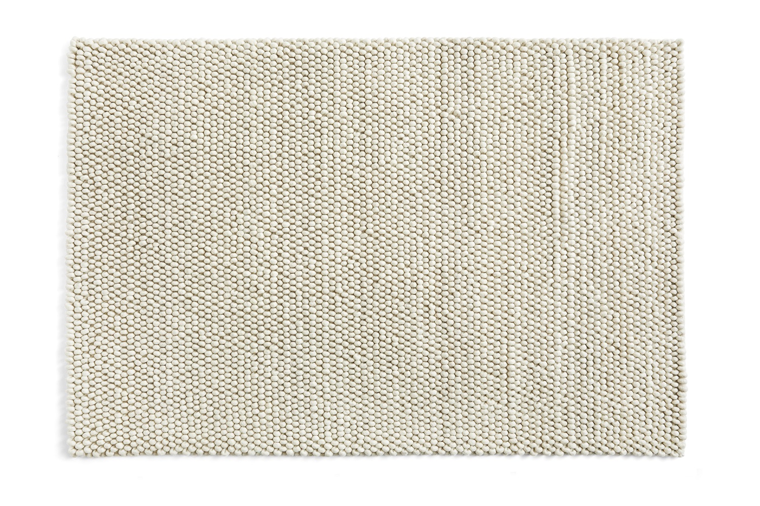 Beiger Hay Peas Teppich (240x170cm) aus Wolle, Detailaufnahme der Textur mit kleinen Wollkugeln.